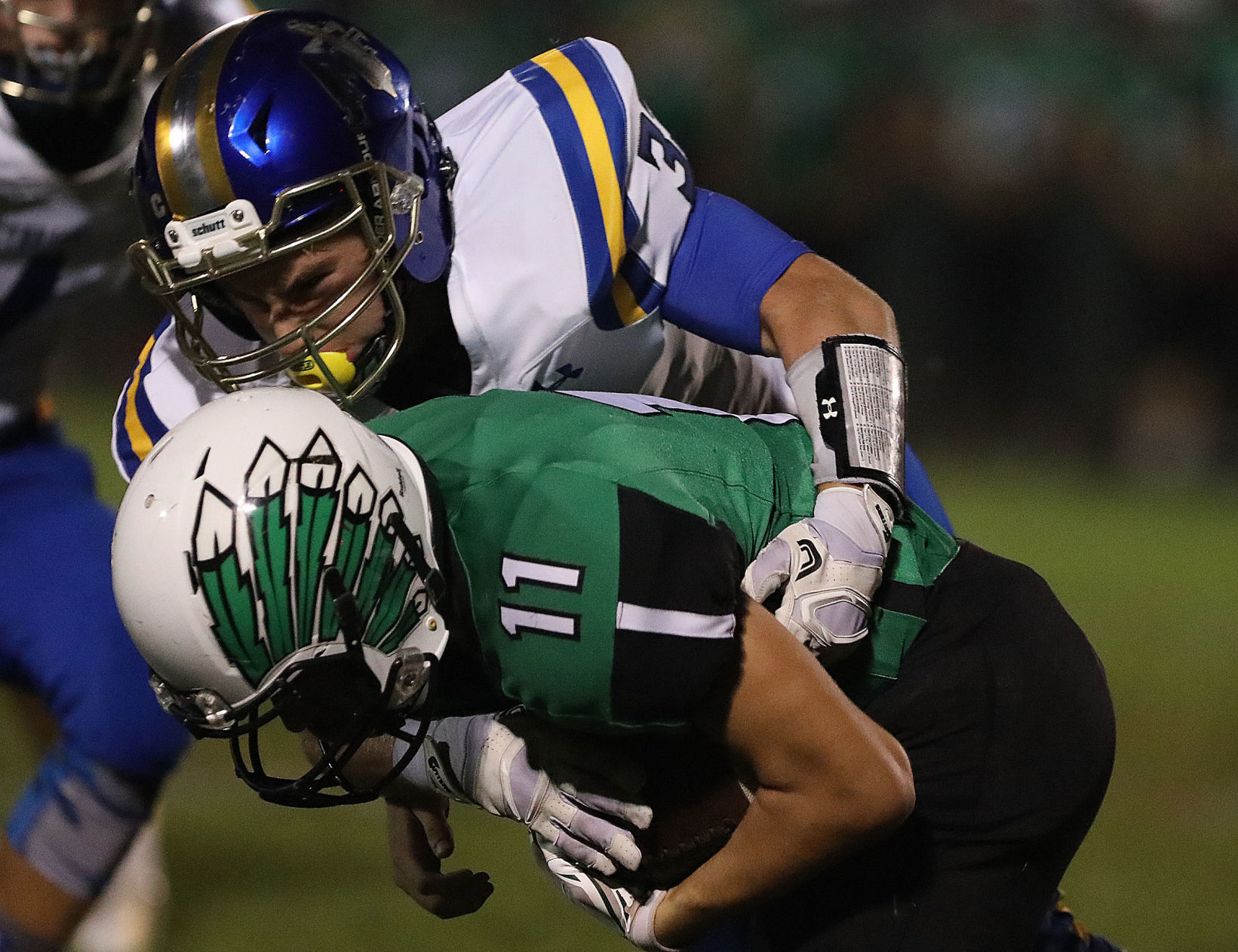 Maroa Forsyth vs Athens football 19 10.5.18.jpg